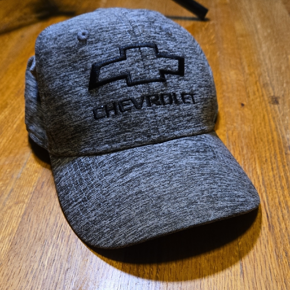 H3 Headwear Men OSFM Chevrolet Chevy Embroidered Heathered Gray Snapback Hat Cap